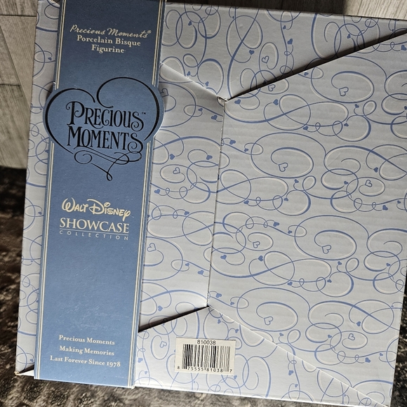 Precious Moments It Is In The Giving That We Receive 810038 Walt Disney 2007 - Picture 13 of 16